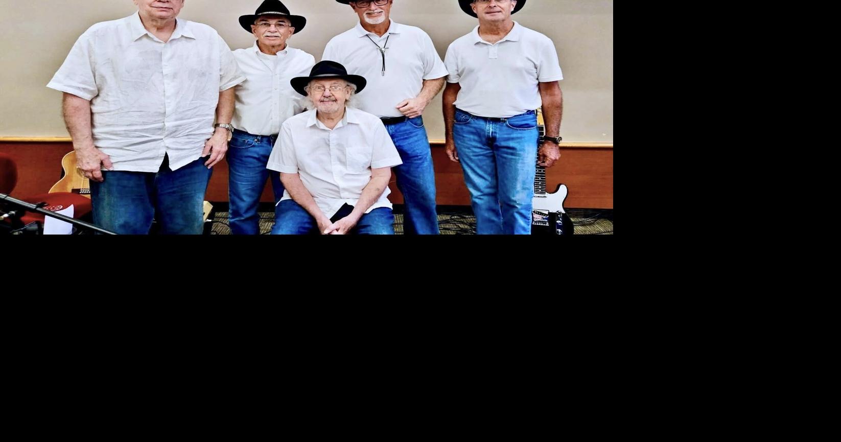 Life in Ocala Palms: Ocala Palms Pickers entertain at conference gig