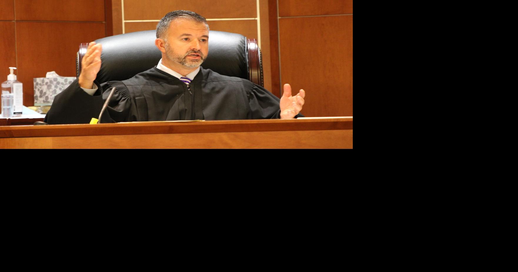 Nominating commission weighing judicial recommendations for governor