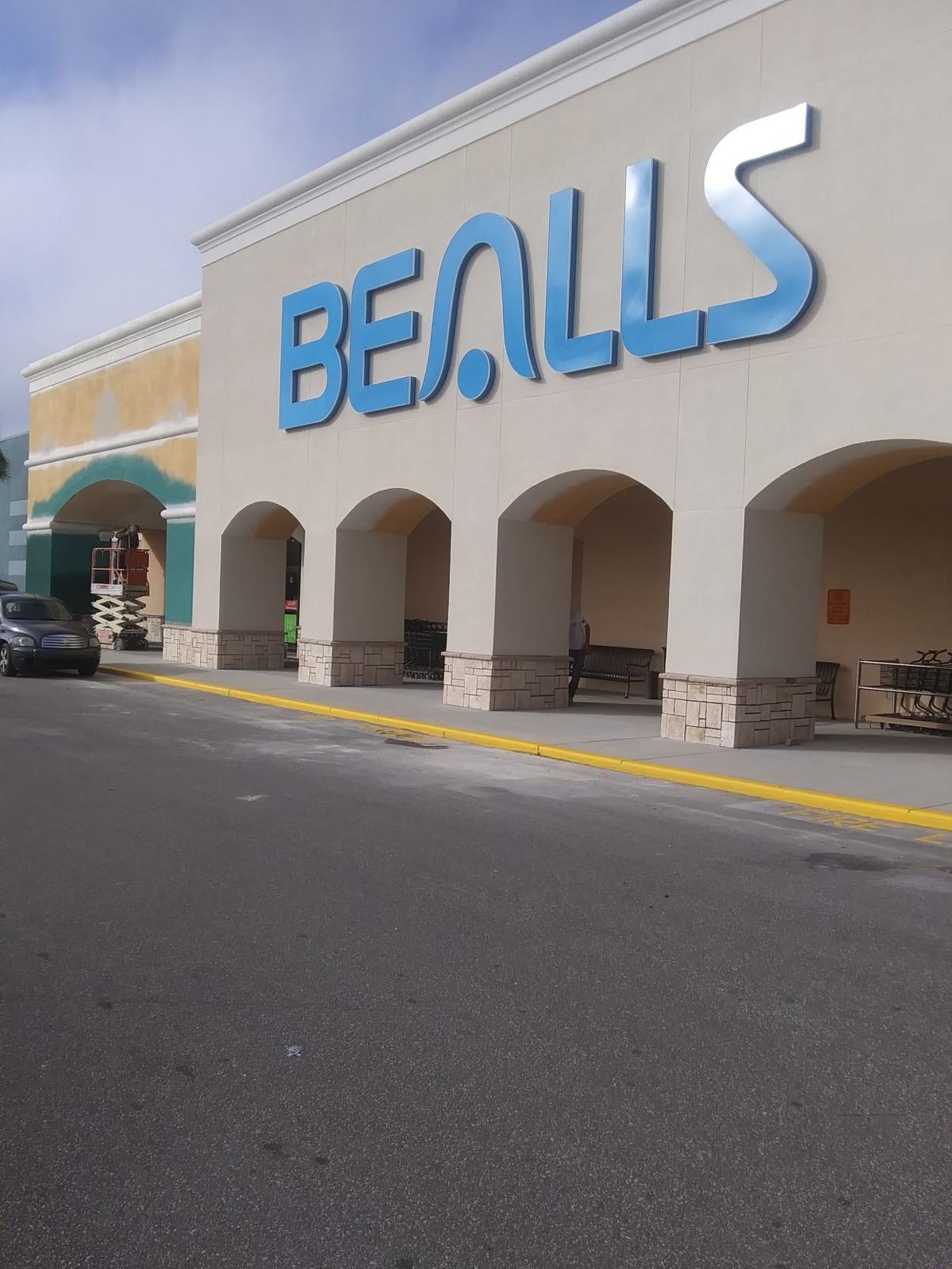 Bealls #39 grand reopening is Thursday Goodwill plans January debut