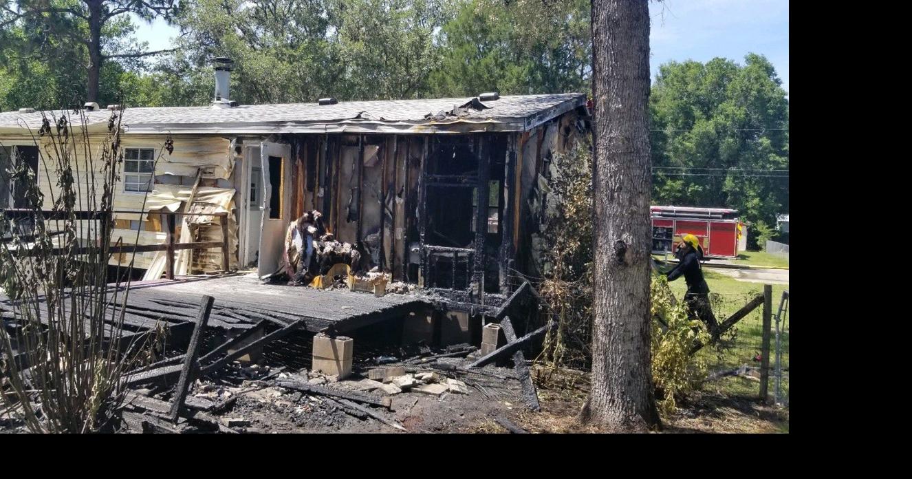 Vacant mobile home destroyed by fire | Local News | chronicleonline.com