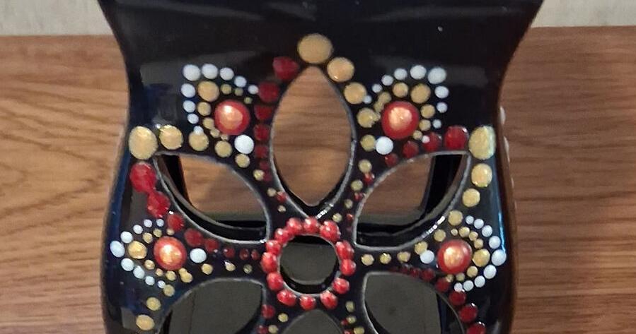Family-friendly craft show May 2 features diverse handmade goods