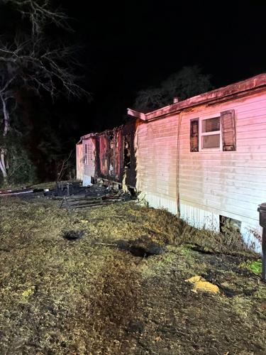 Mobile home destroyed in Hernando fire | Local News | chronicleonline.com