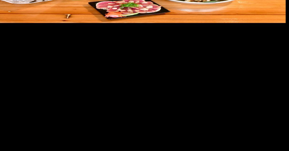 Specialties from the sea & Emerald Isle at Kelly's Half Shell Pub ...