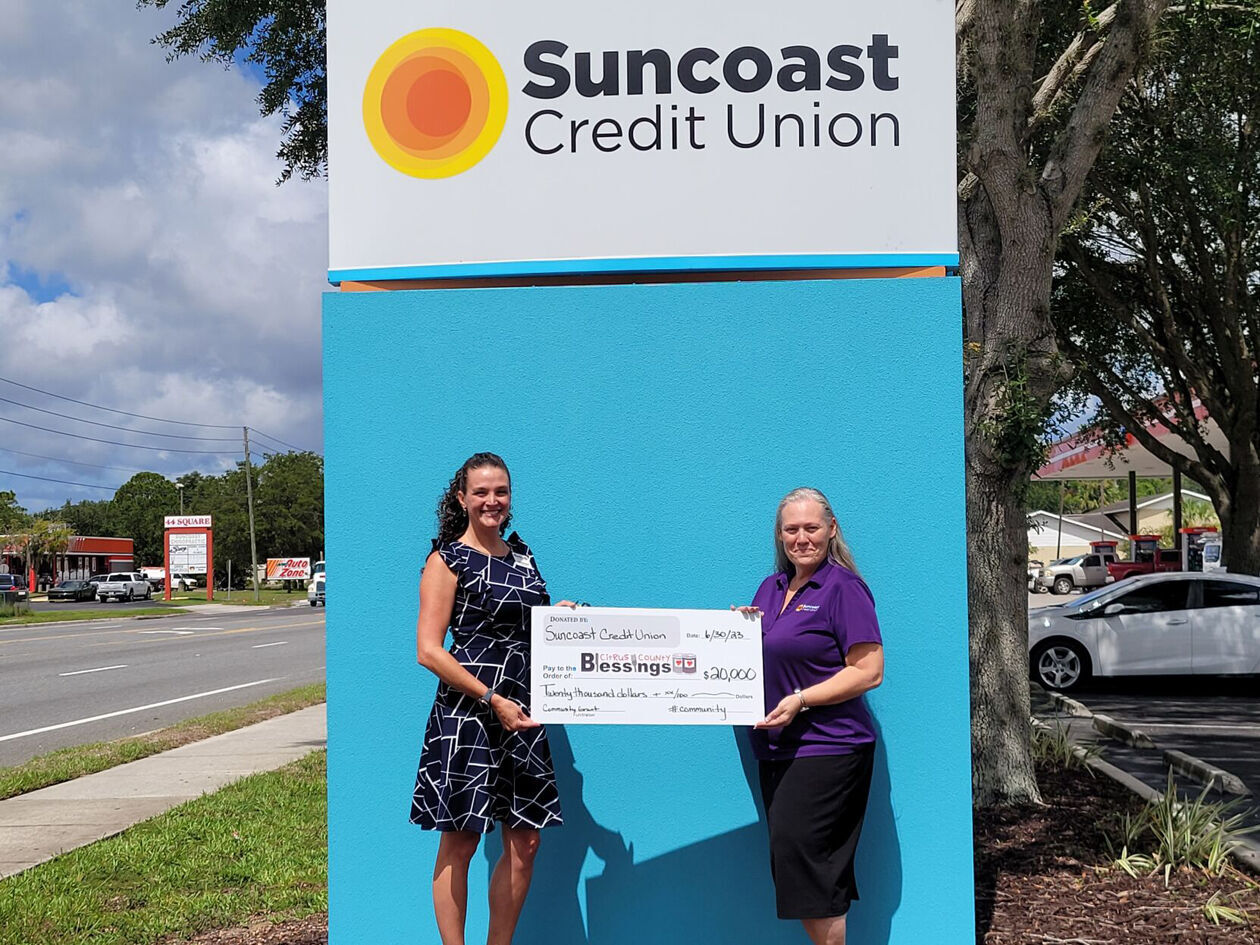 Blessings receives 20 000 from Suncoast Credit Union Foundation