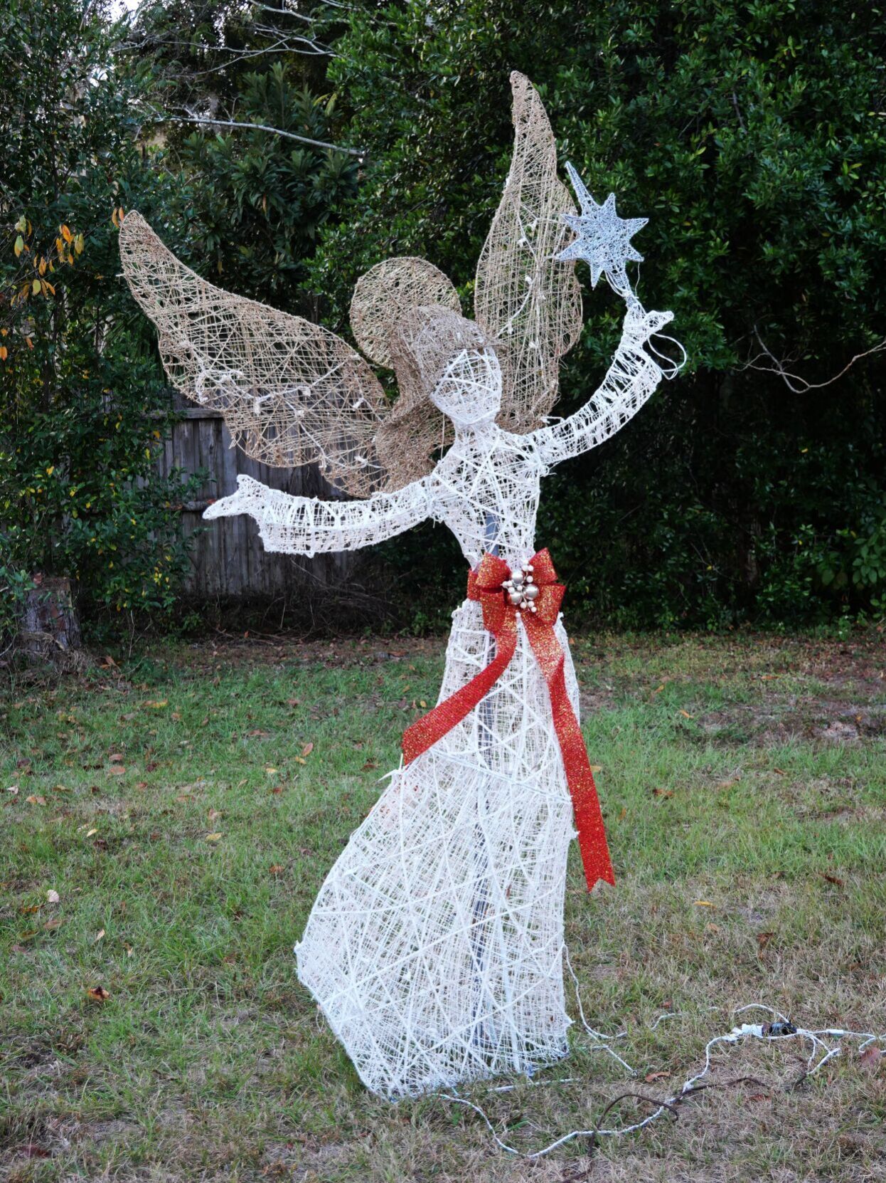 Sheldons' three-acre Christmas wonderland in Lecanto | Local News