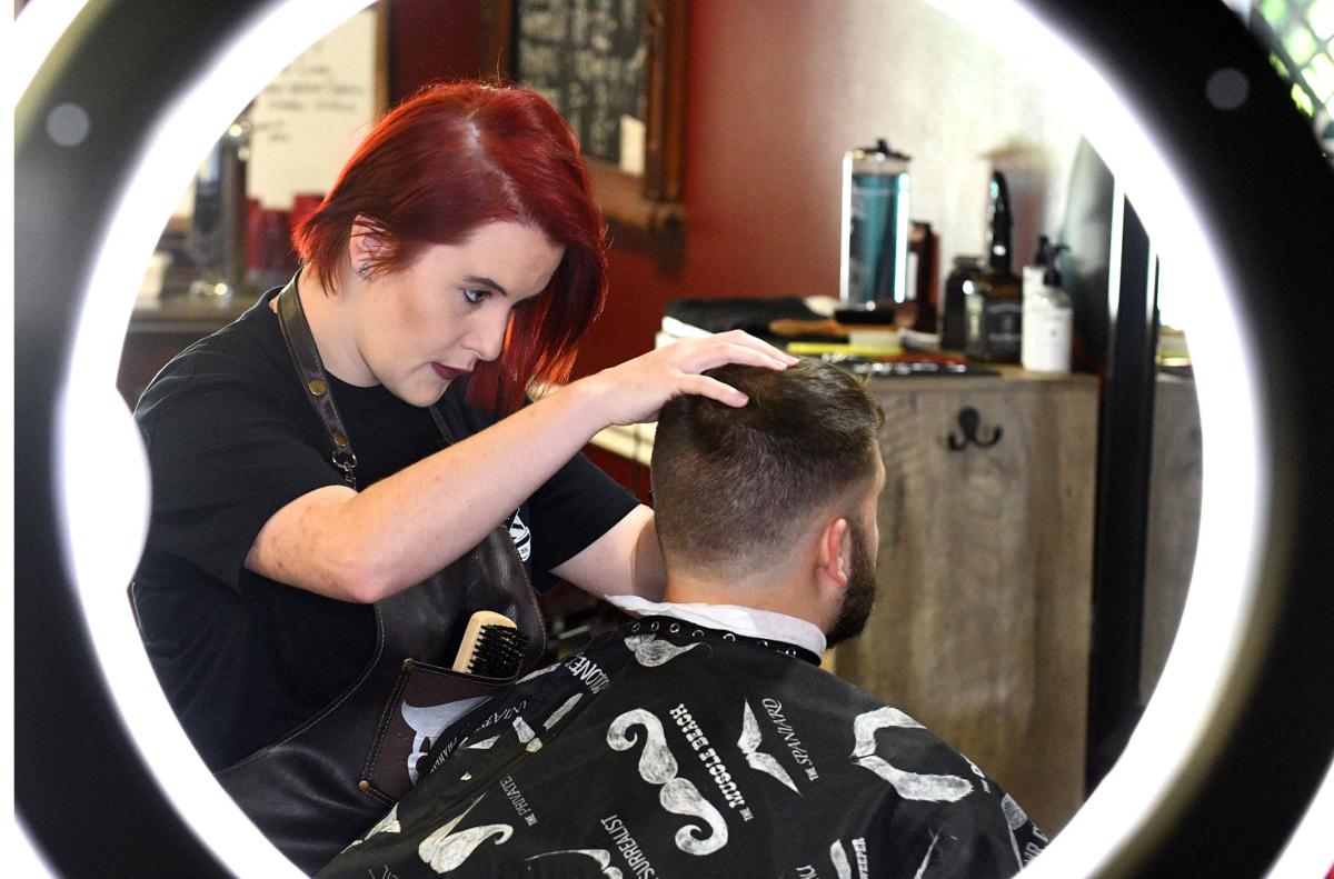 Want A Beer With Your Haircut New Barbershop Offers Old
