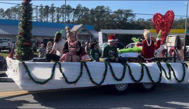 Town of Bell 42nd annual Christmas Parade held Saturday | Local News ...