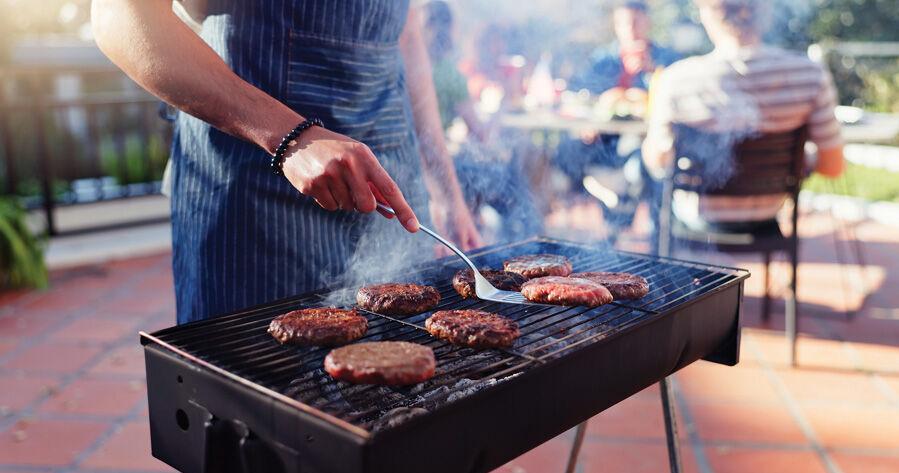 Elevate your grill game: Expert advice for sizzling burgers and hot dogs