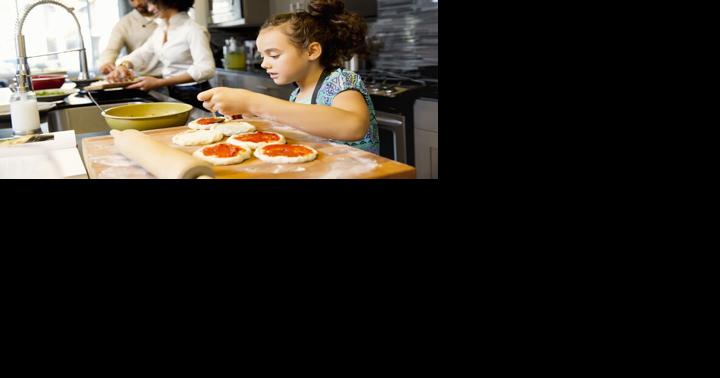 Homemade pizza is what's for dinner - Vimarsana News