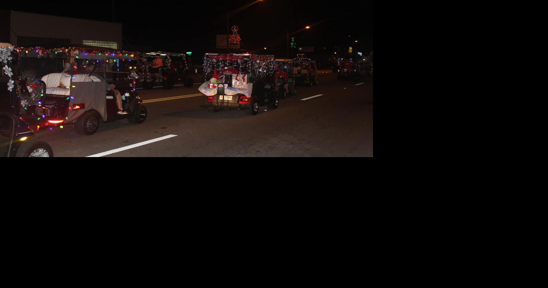Williston kicks off Christmas season with annual parade and Winter