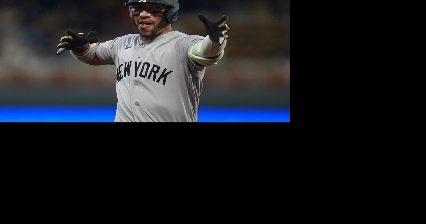 Yankees Twins Baseball