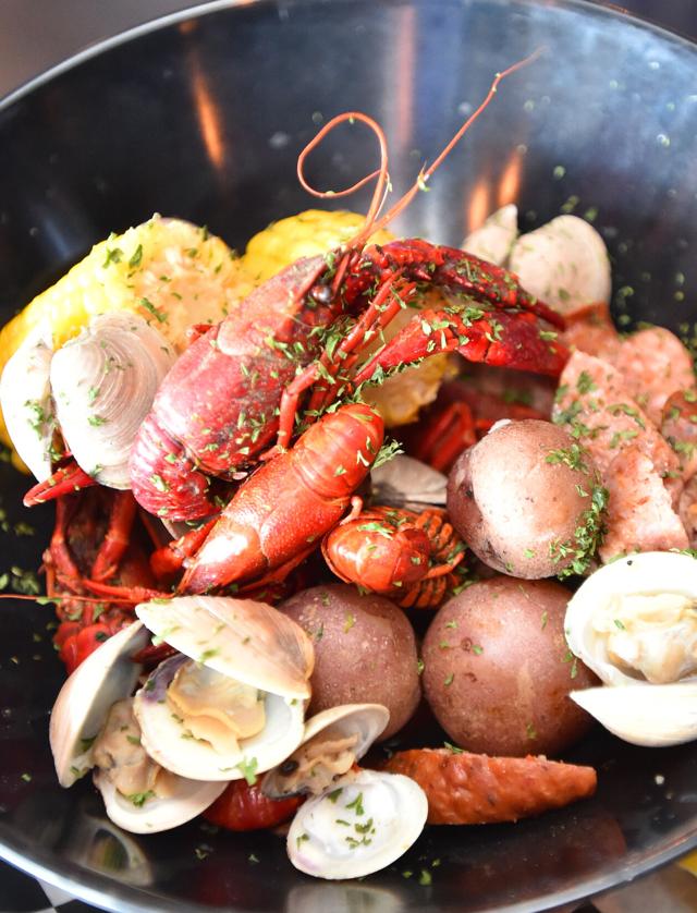 Boiling up a seafood bounty: The Boil Yard | Food | chronicleonline.com