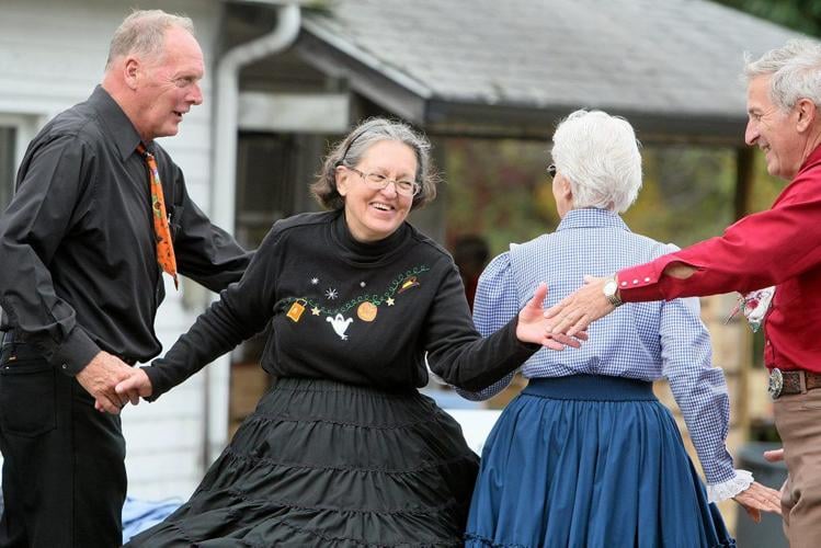 Crowds pack Heller’s Orchard for apple festival News