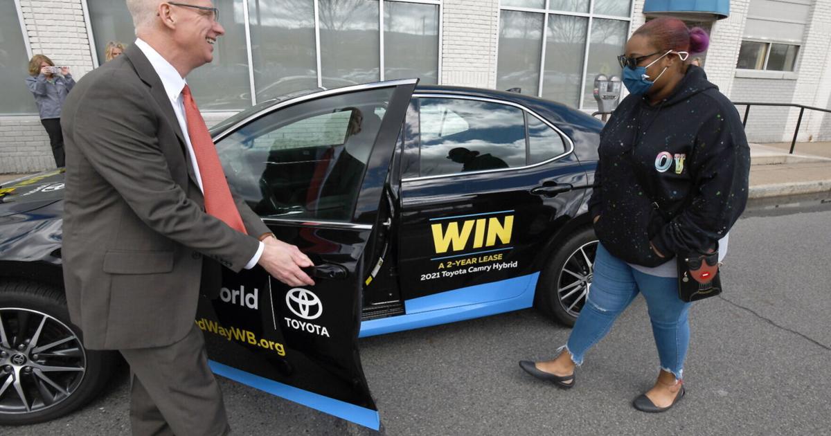 Highmark employee wins car in United Way giveaway | News