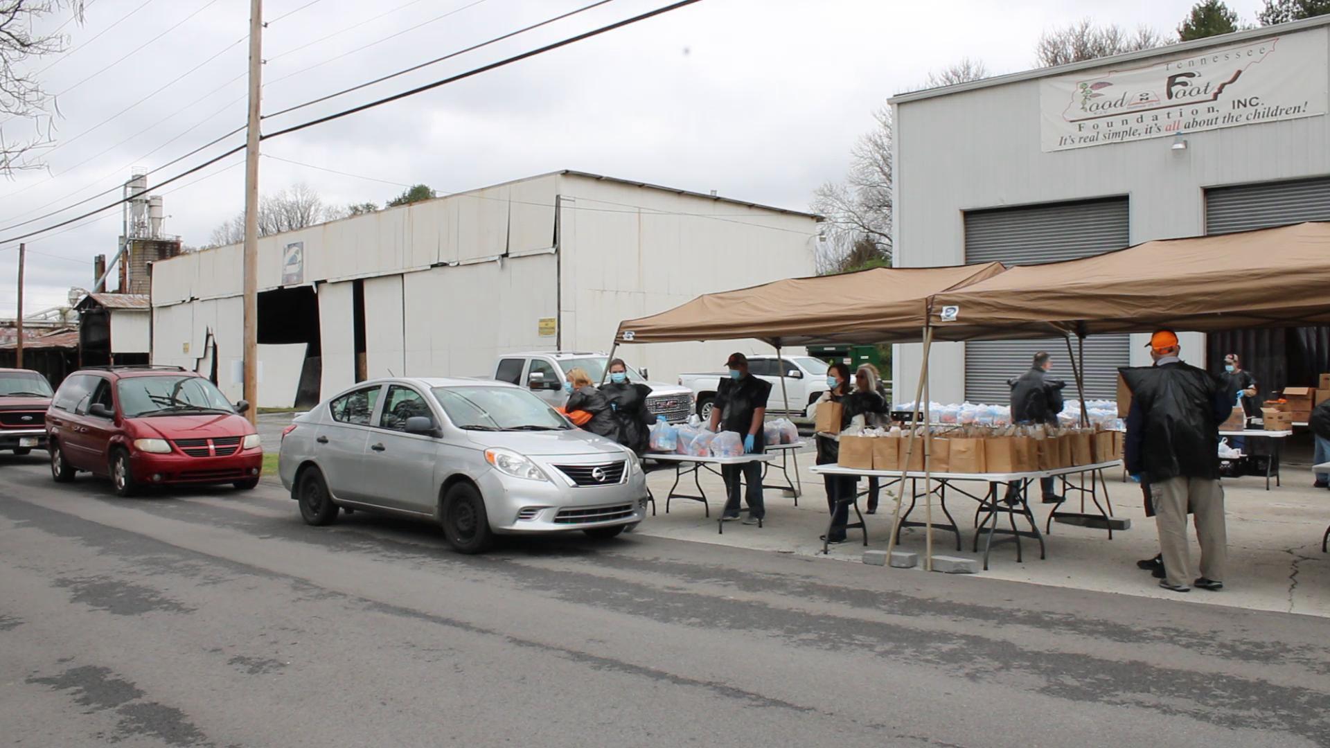 Food On Foot Distribution No 1 Coronavirus News Citizentribune Com