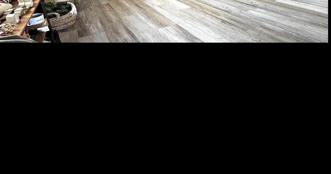 Hometown Boutique & Décor opens in new location Business & Finance