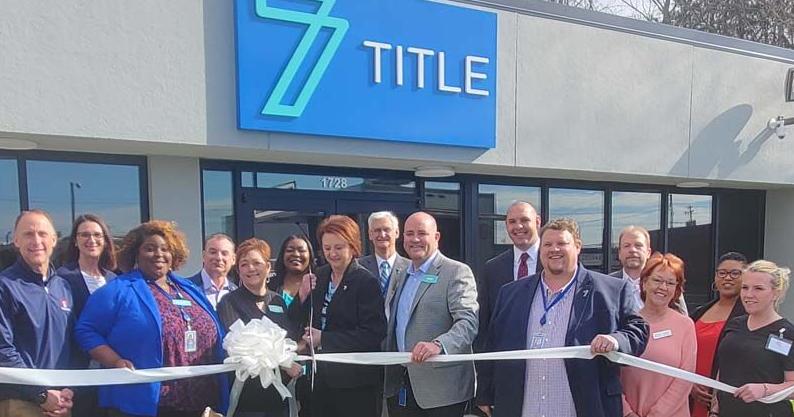 Cutting Ribbon: 7 Title hosts Morristown Chamber for ribbon cutting | Local News
