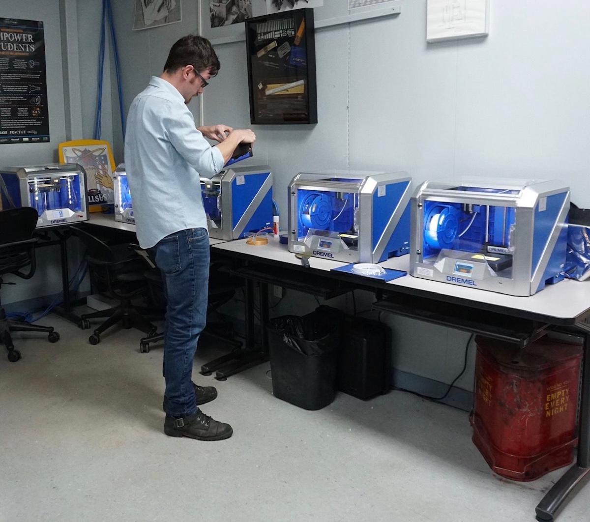 Tcats Using 3d Printers To Assist Health Professionals Coronavirus News Citizentribune Com