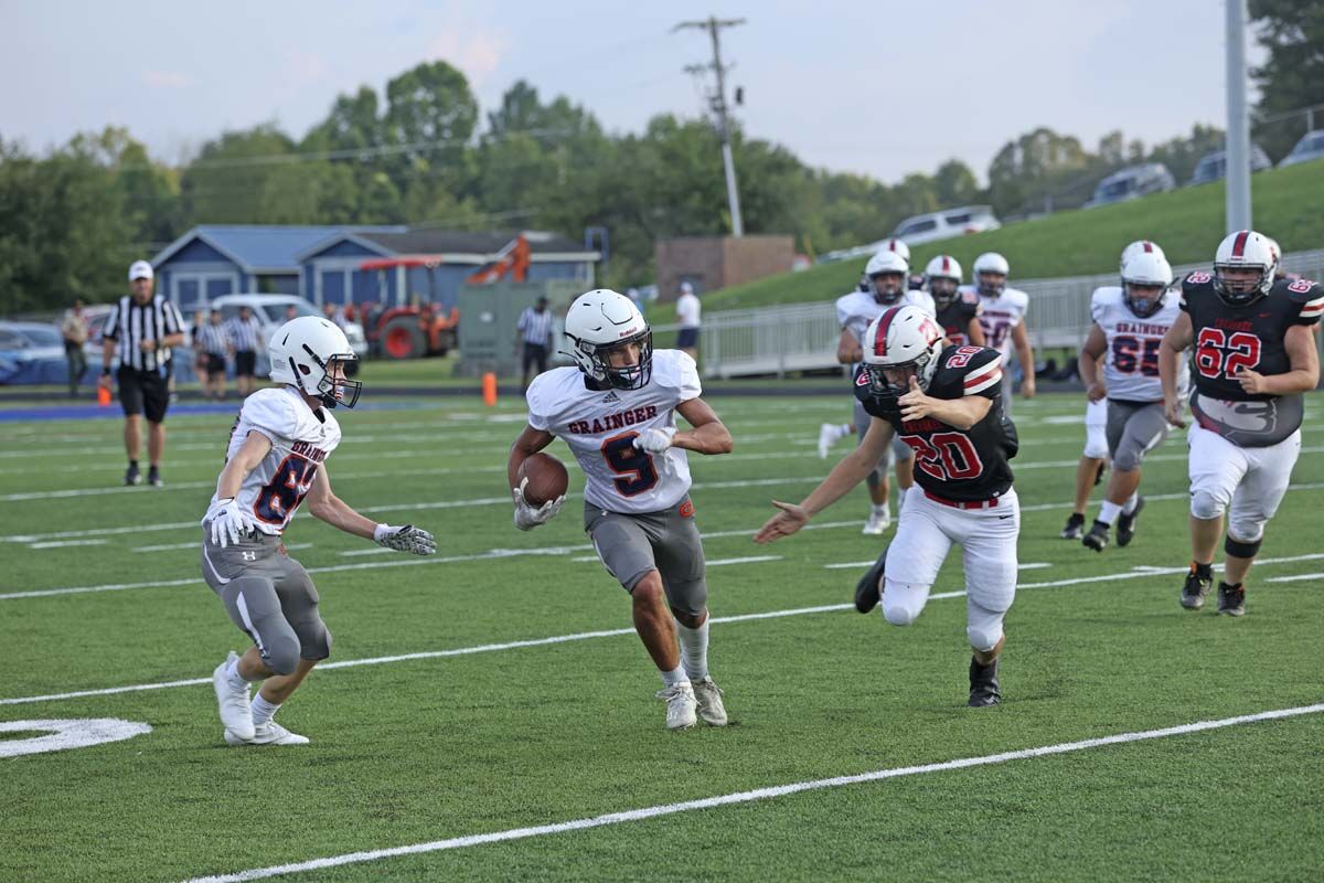 Grainger's passing game thrives in jamboree against Cherokee