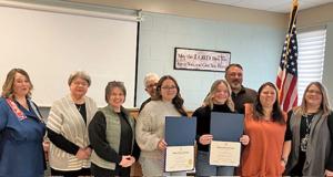 Doak Chapter NSDAR presents Good Citizen Awards
