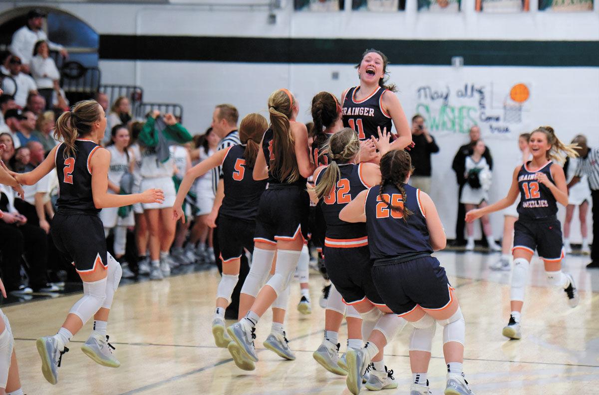 Lady Grizz Go On The Road Top Carter 60 45 To Punch Ticket To
