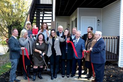 Helen Ross Mcnabb Cuts Ribbon On Recovery Home Local News