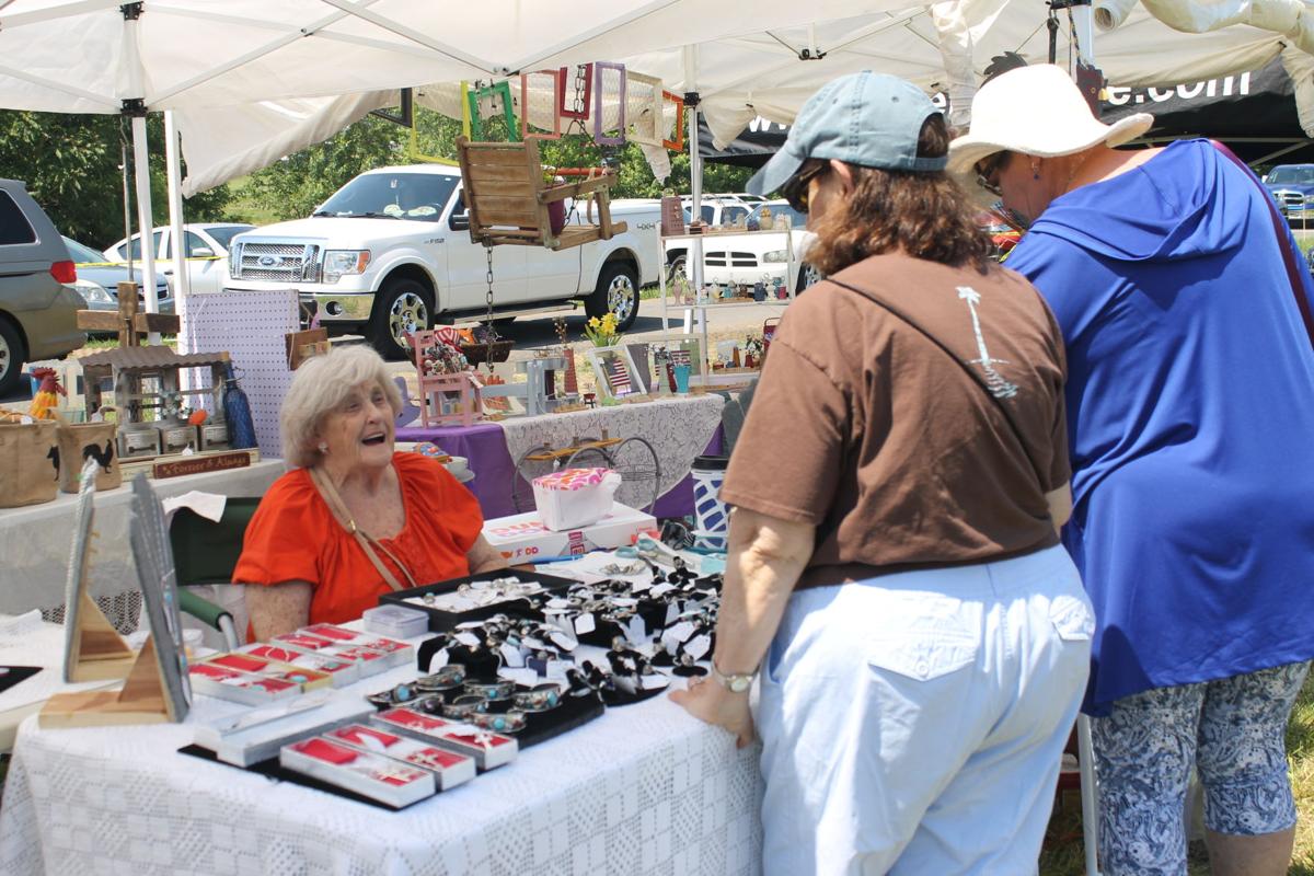 WCRK/WMTN celebrates listeners with Strawberry Festival Local News