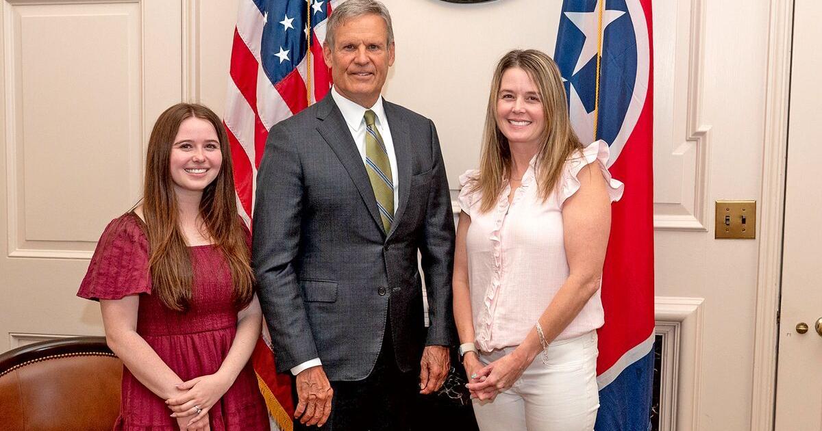 Raising Awareness: As lake season arrives, Mills enlists governor to help raise ESD awareness