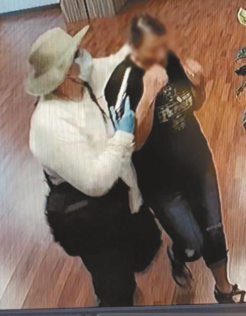 Morristown Police Department searching for pharmacy robber