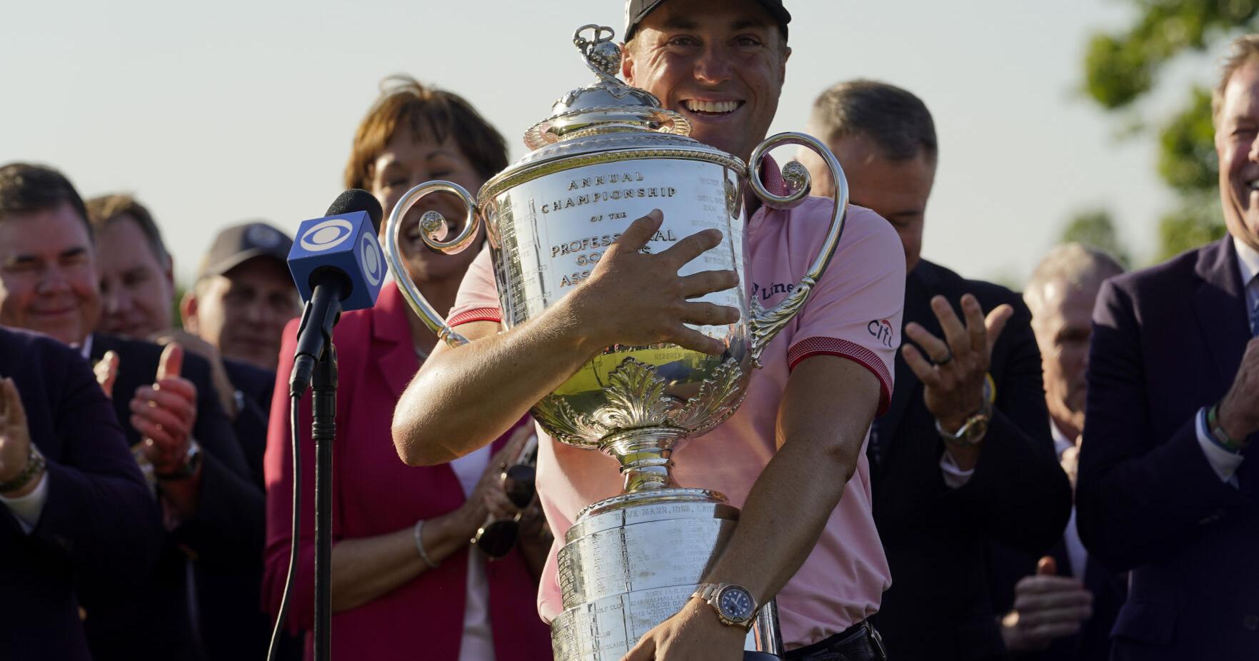 Justin Thomas takes PGA from uninspiring to unforgettable - Vimarsana News
