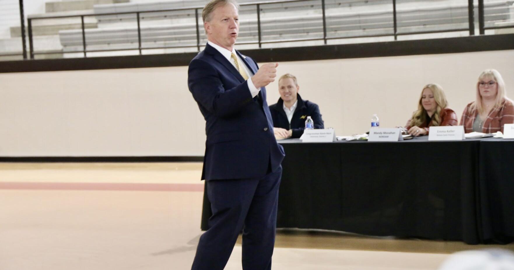 U.S. Representatives Hern of Oklahoma and Kuster of New Hampshire release bipartisan transparent billing legislation - Vimarsana News