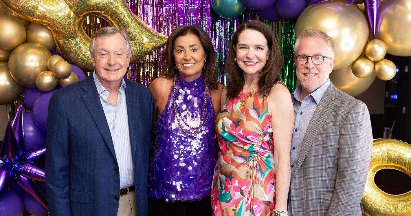 Upward Transitions annual American Tourist Gala honors Debby Hampton - Vimarsana News