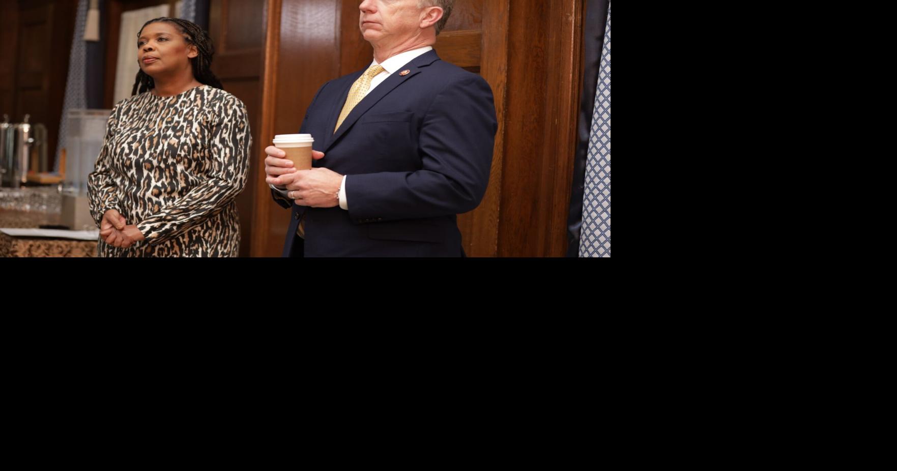 'Biden’s veto is irresponsible' -- Tulsa U.S. Representative Kevin Hern ...