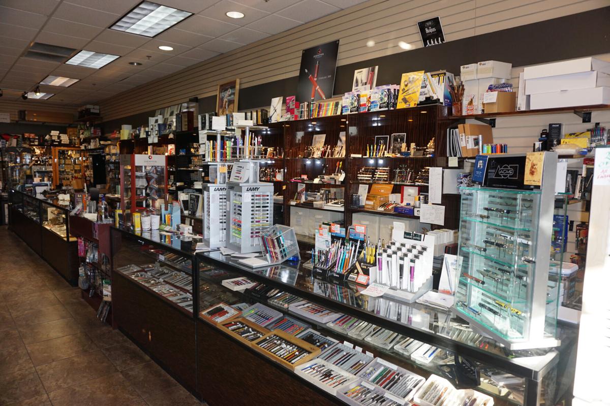 Penchetta Pen & Knife