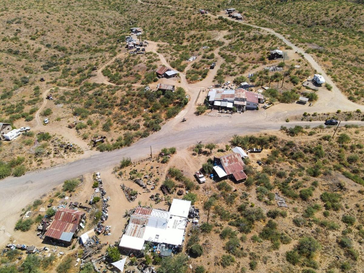 This Arizona town, located at the base of the Bradshaw Mountains, is