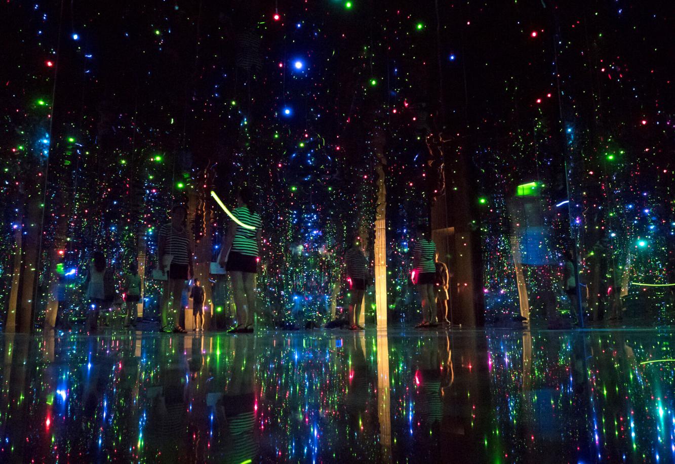 Phoenix Art Museum reopens restored Yayoi Kusama Infinity Mirror Room