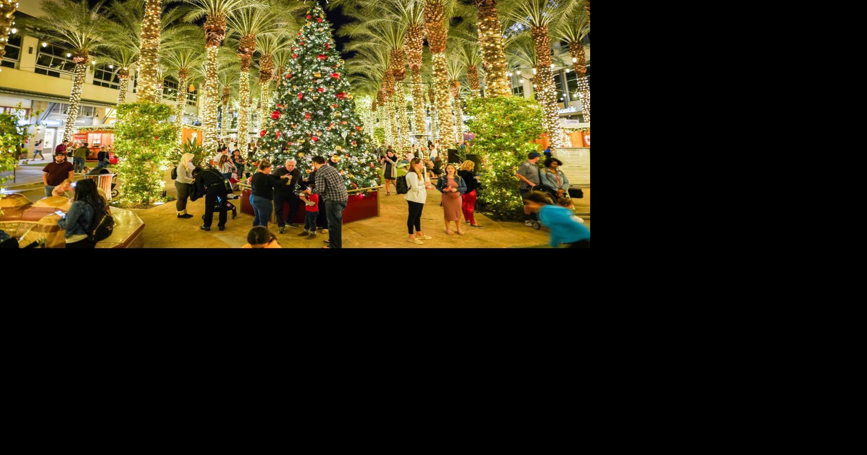 Scottsdale Quarter ushers in the holiday season with its annual Santa social Nov. 26 Local