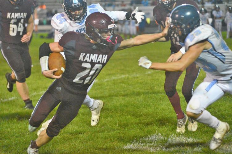 Kamiah thumps Lapwai on opening night Sports