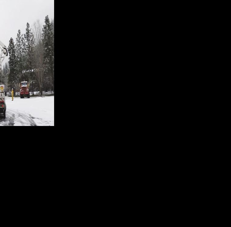 Clearwater Power installs aerial navigation marker balls and lights at ...