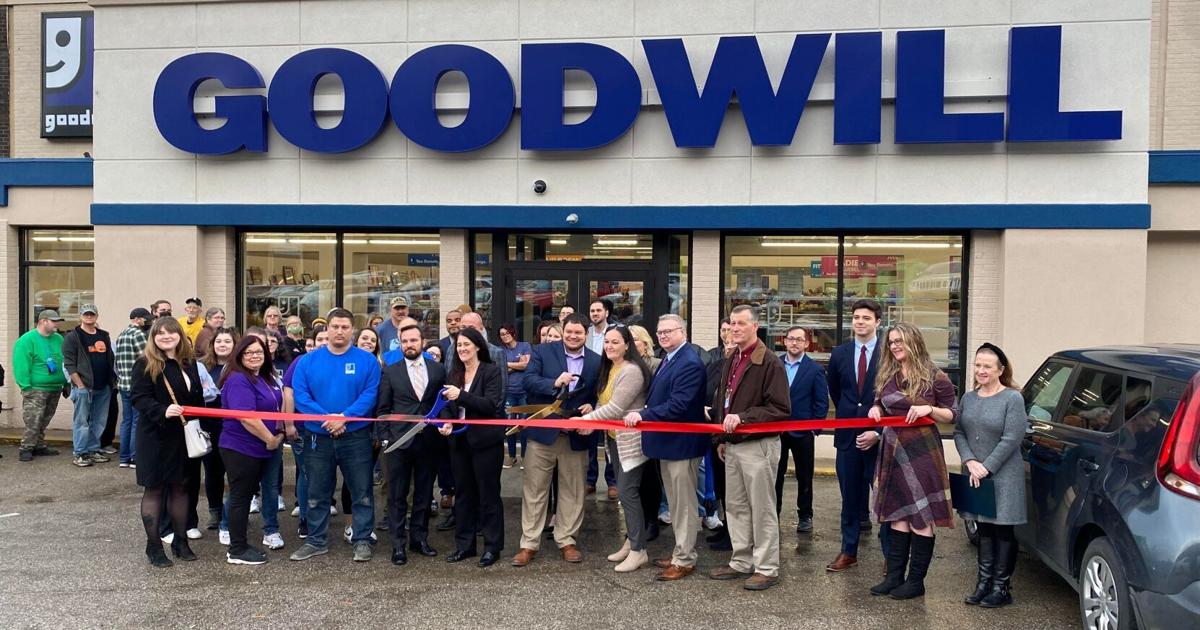 Madison Goodwill cuts ribbon for new location | News | coalvalleynews.com