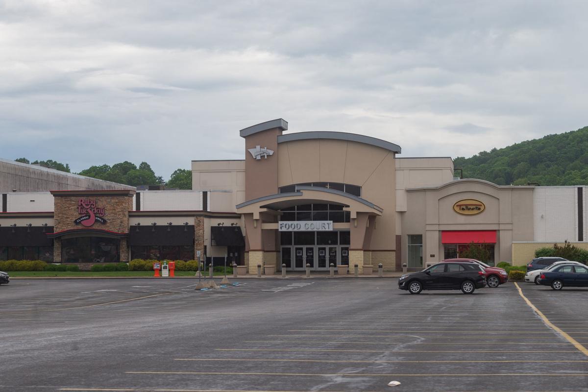 Indoor shopping malls added to West Virginia's Thursday business