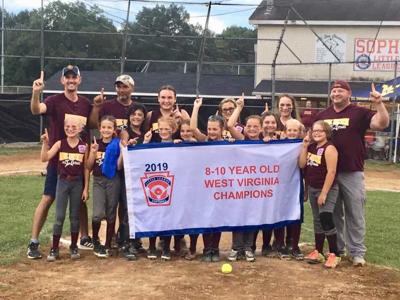 0717_softball_62856.jpg