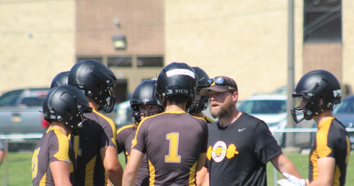 Prep football: Scott will see two new opponents on 2026 slate