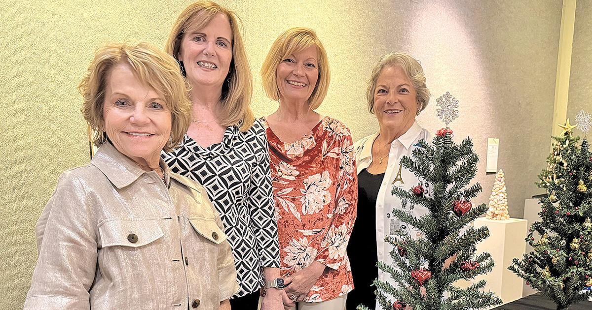 Art Center Ringing with Holiday Cheer