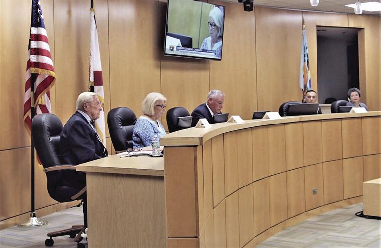 Citizens Hear From City Council Candidates | News | coastalbreezenews.com