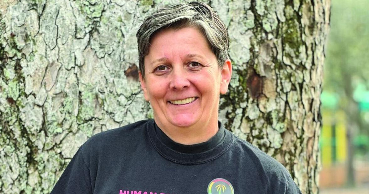 Judge Rules Drag Allowed in Naples Park | News | coastalbreezenews.com