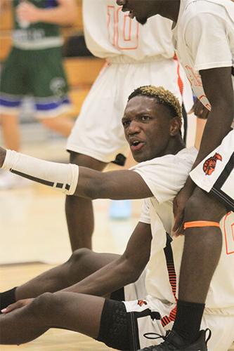 Lely Pulls Away from Seacrest & Starts Season 3-0 | News ...
