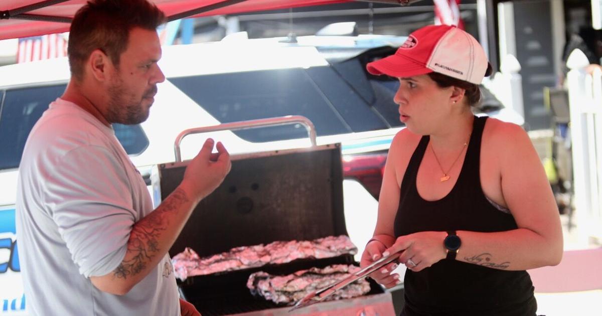Back-to-Back Winner in Police Foundation Rib Cook-Off