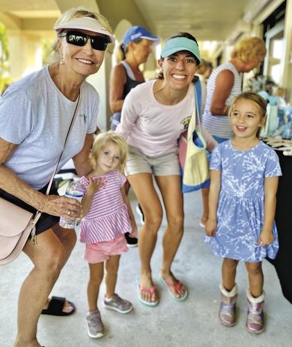 Shell Club Spreads Holiday Cheer | Clubs & Organizations ...