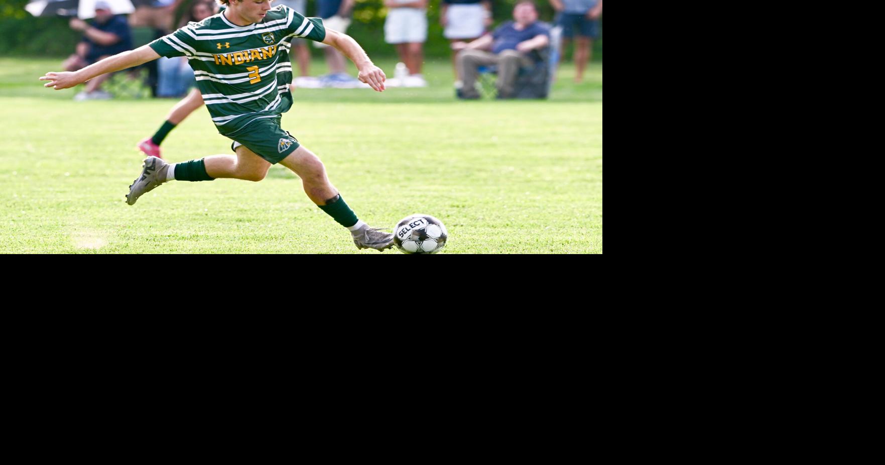 Rios Cruz scores twice as boys' soccer defeats Prep in season-opener